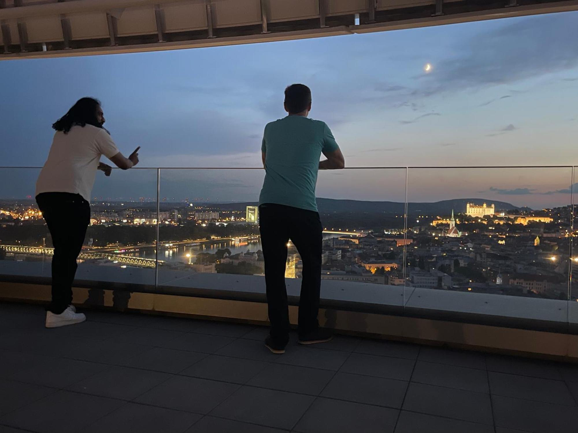 Sag Sky Park Residence Free Parking And Wi-Fi Братислава Екстер'єр фото